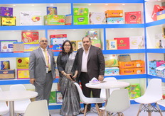 Sara Kapoor, Rohit Kapoor, CEO, and Ranjish Duggal of Meghdoot Packaging presented their paper-based printed corrugated carton packaging for all types of fruits.