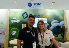 MC van Vollenstee of LabelPro and Anouk Oosthuizen of DiPar