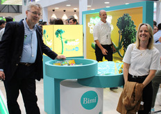 Hans Renia and Aline Mecke of Sakata, of course at the Bimi