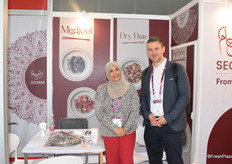 Hind Mamdouh from Egyptian company Segam, dates exporter, in company of Moritz Cleff from the German-Arab chamber of industry and commerce