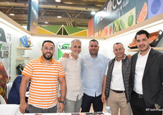 Abdelmajid Jourra and Jolour Fruits' team. The moroccan company exports early vegetables to the European market.